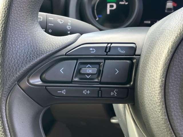 ヤリス ハイブリッドＧ　ツートーンカラー！セーフティセンス！ブラインドスポットモニター！純正ナビ＆フルセグＴＶ＆ＢＴ！パノラミックビューモニター！オートライト！ビルトインＥＴＣ！スマートエントリー／スター（44枚目）