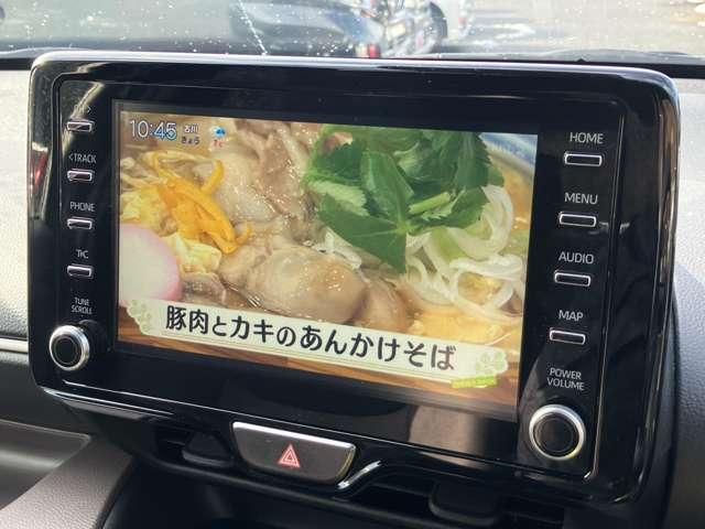 ヤリス ハイブリッドＧ　ツートーンカラー！セーフティセンス！ブラインドスポットモニター！純正ナビ＆フルセグＴＶ＆ＢＴ！パノラミックビューモニター！オートライト！ビルトインＥＴＣ！スマートエントリー／スター（57枚目）