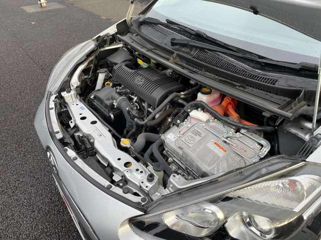 シエンタ ハイブリッドＧ　セーフティセンスＣ！純正ナビ＆フルセグＴＶ＆ＤＶＤ＆ＢＴ＆バックカメラ！両側パワースライドドア！純正アルミ！スマートエントリー／プッシュスタートシステム！純正ＥＴＣ！（18枚目）