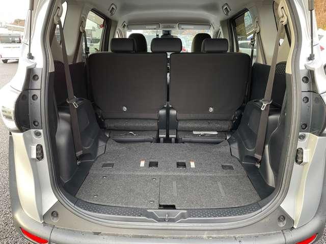 シエンタ ハイブリッドＧ　セーフティセンスＣ！純正ナビ＆フルセグＴＶ＆ＤＶＤ＆ＢＴ＆バックカメラ！両側パワースライドドア！純正アルミ！スマートエントリー／プッシュスタートシステム！純正ＥＴＣ！（28枚目）