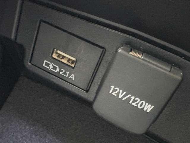 カローラツーリング ハイブリッド S トヨタセーフティセンス/禁煙/クリアランスソナー/アダプティブクルーズコントロール/パーキングサポートブレーキ/LEDヘッドライト/ETC/純正ナビ&フルセグTV/バックカメラ/Bluetooth(44枚目)