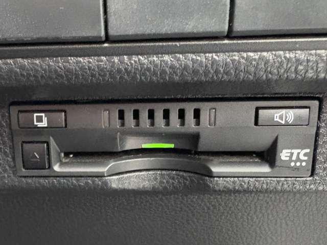 カローラツーリング ハイブリッド S トヨタセーフティセンス/禁煙/クリアランスソナー/アダプティブクルーズコントロール/パーキングサポートブレーキ/LEDヘッドライト/ETC/純正ナビ&フルセグTV/バックカメラ/Bluetooth(53枚目)