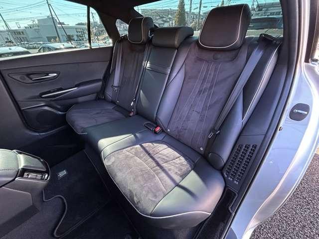 クラウンハイブリッド RSアドバンス 初年度令和元年車!車検令和8年12月!純正ナビ!フルセグTV!クルコン!バックカメラ!ETC!ハーフレザー!スマートキー!(23枚目)