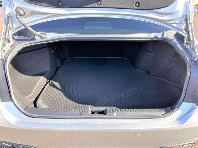 クラウンハイブリッド RSアドバンス 初年度令和元年車!車検令和8年12月!純正ナビ!フルセグTV!クルコン!バックカメラ!ETC!ハーフレザー!スマートキー!(24枚目)