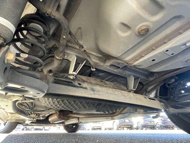 タント Ｘスペシャル　ロングスライドシート／衝突軽減ブレーキ／純正ナビ／フルセグＴＶ／バックカメラ／Ｂｌｕｅｔｏｏｔｈ／レーンキープシステム／オートマチックハイビーム／横滑り防止／踏み間違い防止／ＬＥＤヘッドライト／ＥＴＣ（35枚目）