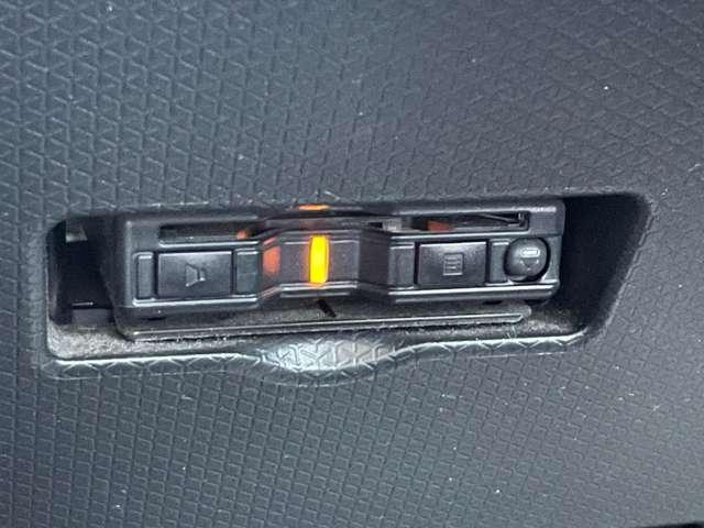 タント Ｘスペシャル　ロングスライドシート／衝突軽減ブレーキ／純正ナビ／フルセグＴＶ／バックカメラ／Ｂｌｕｅｔｏｏｔｈ／レーンキープシステム／オートマチックハイビーム／横滑り防止／踏み間違い防止／ＬＥＤヘッドライト／ＥＴＣ（50枚目）