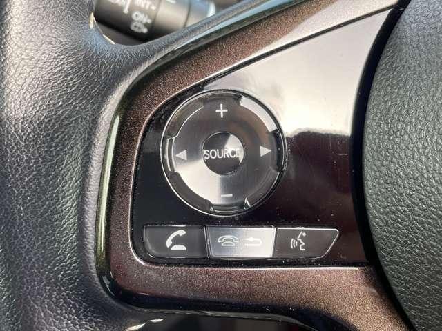 N-BOXカスタム G・EXターボホンダセンシング ホンダセンシング!アイドリングストップ!ギャザーズナビ&フルセグTV&DVD&BT&バックカメラ!両側パワースライドドア!LEDヘッドライト!オートライト!純正アルミ&エアロ!半革(21枚目)