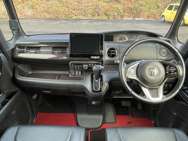 N-BOXカスタム G・EXターボホンダセンシング ホンダセンシング!アイドリングストップ!ギャザーズナビ&フルセグTV&DVD&BT&バックカメラ!両側パワースライドドア!LEDヘッドライト!オートライト!純正アルミ&エアロ!半革(43枚目)
