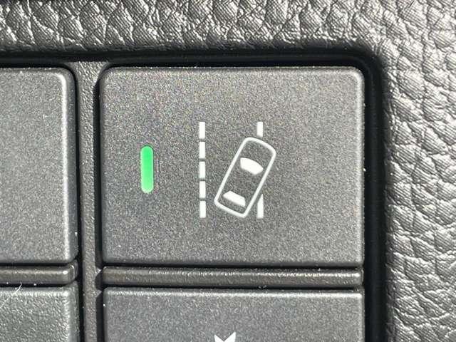 N-BOXカスタム G・Lホンダセンシング ホンダセンシング!ケンウッドナビ&1セグTV&DVD&BT&バックカメラ!両側パワースライドドア!LEDヘッドライト!オートライト!純正アルミ&エアロ!ビルトインETC!スマートキ(44枚目)