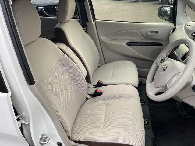 デイズ Ｘ　アイドリングストップ！エマージェンシーブレーキ！純正ナビ＆フルセグＴＶ＆ＤＶＤ＆ＢＴ！アラウンドビューモニター！シートヒーター！インテリジェントキー／プッシュエンジンスターター！（23枚目）