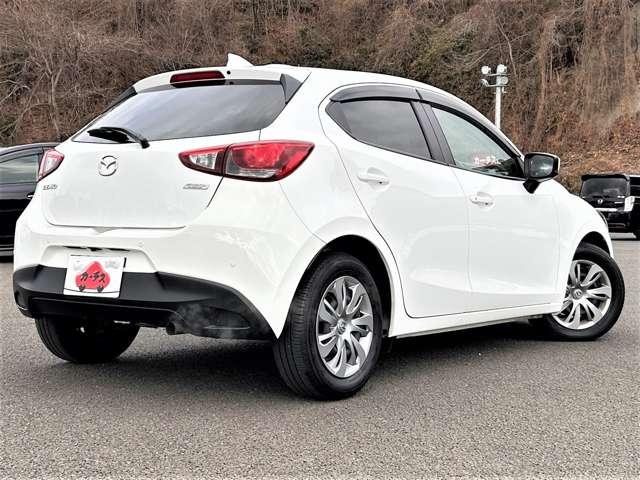 デミオ １５Ｓ　アイドリングストップ！アドバンストスマートシティブレーキサポート！ブラインドスポットモニタリング！車線逸脱警報システム！純正ナビ＆ＢＴ＆バックカメラ！オートライト！社外ＥＴＣ！プッ（5枚目）