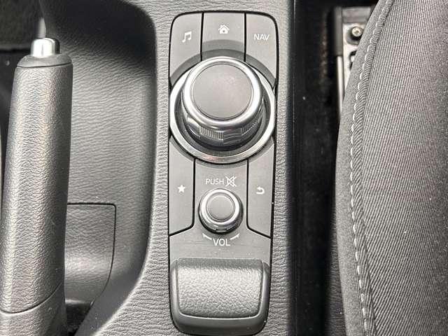 デミオ １５Ｓ　アイドリングストップ！アドバンストスマートシティブレーキサポート！ブラインドスポットモニタリング！車線逸脱警報システム！純正ナビ＆ＢＴ＆バックカメラ！オートライト！社外ＥＴＣ！プッ（61枚目）