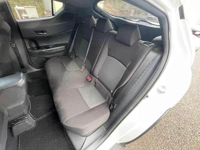 Ｃ－ＨＲ Ｓ　ハイブリッド１．８Ｓ　衝突軽減ブレーキ／横滑り防止装置／クルーズコントロール／レーンキープアシスト／ドライブレコーダー／ＥＴＣ／ディスプレイオーディオ／メモリーナビ／純正１７インチアルミ／バックカメラ（23枚目）