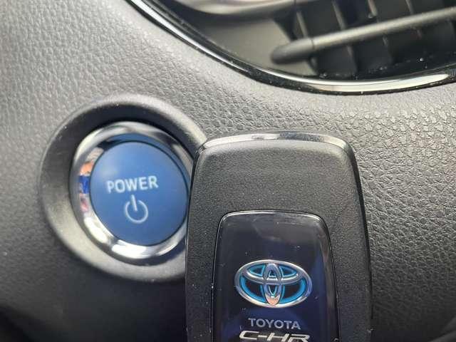 Ｃ－ＨＲ Ｓ　ハイブリッド１．８Ｓ　衝突軽減ブレーキ／横滑り防止装置／クルーズコントロール／レーンキープアシスト／ドライブレコーダー／ＥＴＣ／ディスプレイオーディオ／メモリーナビ／純正１７インチアルミ／バックカメラ（50枚目）