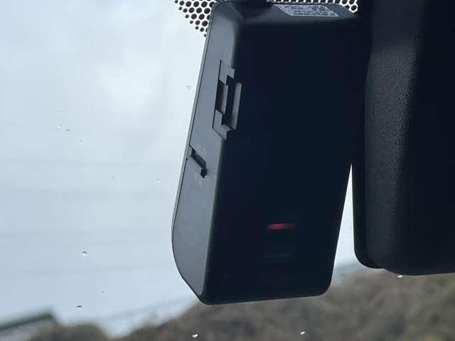 Ｃ－ＨＲ Ｓ　ハイブリッド１．８Ｓ　衝突軽減ブレーキ／横滑り防止装置／クルーズコントロール／レーンキープアシスト／ドライブレコーダー／ＥＴＣ／ディスプレイオーディオ／メモリーナビ／純正１７インチアルミ／バックカメラ（52枚目）