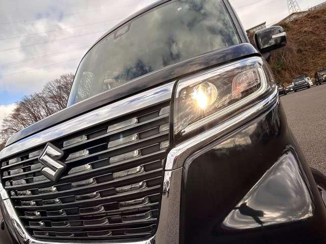 スペーシア ６６０カスタム　ハイブリッドＸＳターボ　４名　アイドリングストップ！セーフティサポート！ストラーダナビ＆フルセグＴＶ＆ＤＶＤ＆ＢＴ！ＬＥＤヘッドライト！オートライト！純正アルミ＆エアロ！両側パワースライドドア！半革シート！シー（16枚目）