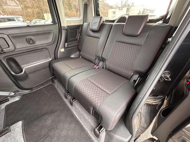 スペーシア ６６０カスタム　ハイブリッドＸＳターボ　４名　アイドリングストップ！セーフティサポート！ストラーダナビ＆フルセグＴＶ＆ＤＶＤ＆ＢＴ！ＬＥＤヘッドライト！オートライト！純正アルミ＆エアロ！両側パワースライドドア！半革シート！シー（25枚目）