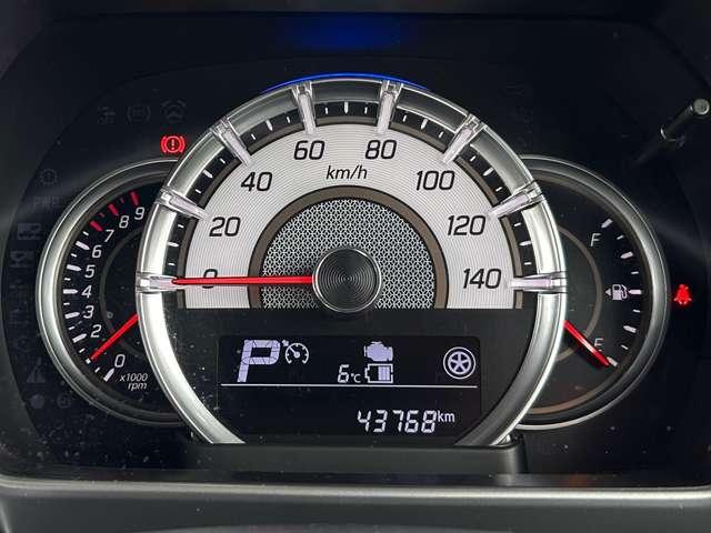 スペーシア ６６０カスタム　ハイブリッドＸＳターボ　４名　アイドリングストップ！セーフティサポート！ストラーダナビ＆フルセグＴＶ＆ＤＶＤ＆ＢＴ！ＬＥＤヘッドライト！オートライト！純正アルミ＆エアロ！両側パワースライドドア！半革シート！シー（50枚目）