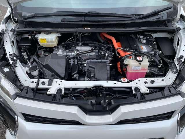 ヴォクシー ハイブリッドＺＳ　２９年後期型！セーフティセンスＣ！クルーズコントロール！純正ナビ＆フルセグＴＶ＆ＢＴ！フロント＆バックカメラ！両側パワースライドドア！ＬＥＤヘッドライト！オートライト！純正アルミ！（18枚目）