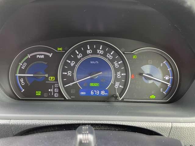 ヴォクシー ハイブリッドＺＳ　２９年後期型！セーフティセンスＣ！クルーズコントロール！純正ナビ＆フルセグＴＶ＆ＢＴ！フロント＆バックカメラ！両側パワースライドドア！ＬＥＤヘッドライト！オートライト！純正アルミ！（36枚目）