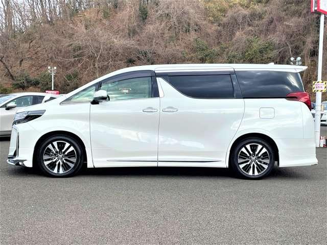 アルファード ２．５Ｓ　Ｃパッケージ　１オーナー車！セーフティセンス！インテリジェントクリアランスソナー！モデリスタエアロ！ブラック合皮シート！アルパインナビ＆フルセグＴＶ＆ＤＶＤ＆ＢＴ＆バックカメラ！アルパインフリッ（9枚目）