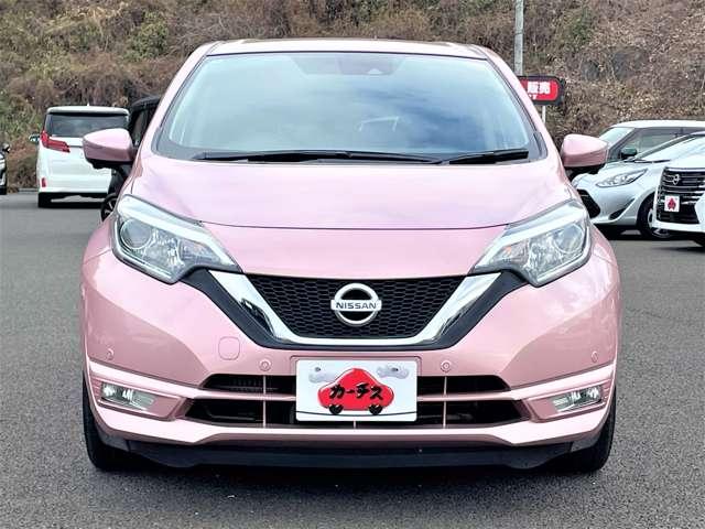 ノート Ｘ　ＤＩＧ－Ｓ　アイドリングストップ！インテリジェントエマージェンシーブレーキ！純正ナビ＆フルセグＴＶ＆ＤＶＤ＆ＢＴ！インテリジェントアラウンドビューモニター！スマートルームミラー！社外ＥＴＣ！デジタルインナーミラー（10枚目）