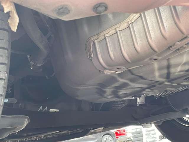 ノート Ｘ　ＤＩＧ－Ｓ　アイドリングストップ！インテリジェントエマージェンシーブレーキ！純正ナビ＆フルセグＴＶ＆ＤＶＤ＆ＢＴ！インテリジェントアラウンドビューモニター！スマートルームミラー！社外ＥＴＣ！デジタルインナーミラー（20枚目）