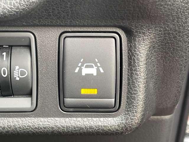 ノート Ｘ　ＤＩＧ－Ｓ　アイドリングストップ！インテリジェントエマージェンシーブレーキ！純正ナビ＆フルセグＴＶ＆ＤＶＤ＆ＢＴ！インテリジェントアラウンドビューモニター！スマートルームミラー！社外ＥＴＣ！デジタルインナーミラー（45枚目）