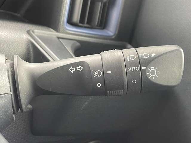 タント Ｘ　１オーナー車！４ＷＤ！エコアイドル！スマートアシスト！純正ナビ＆フルセグＴＶ＆ＤＶＤ＆ＢＴ＆バックカメラ！パワースライドドア！ＬＥＤヘッドライト！オートライト！シートヒーター！社外（14枚目）