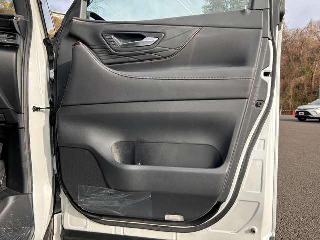 アルファード Ｚ　トヨタセーフティセンス！ブラインドスポットモニター！クリアランスソナー！純正１４インチナビ！パノラミックビューモニター！インテリジェントルームミラー！１３．２型純正フリップダウンモニター！（52枚目）