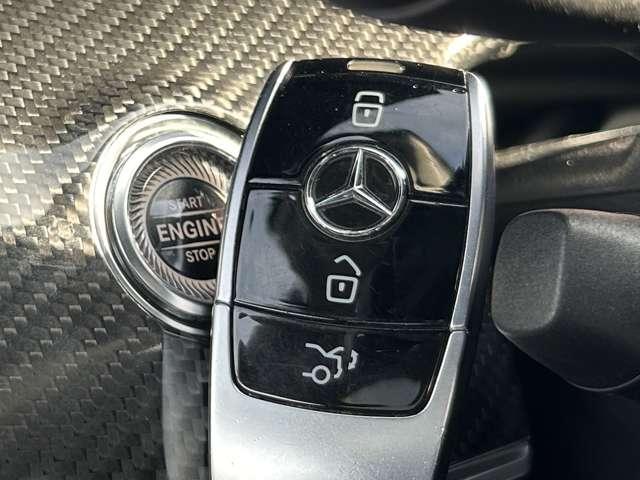 �u�X�}�[�g�L�[���v�b�V���X�^�[�g�v�@�J�M���o���Ȃ��Ă��h�A���b�N�������A�G���W���X�^�[�g���X�g�b�v���o���܂���