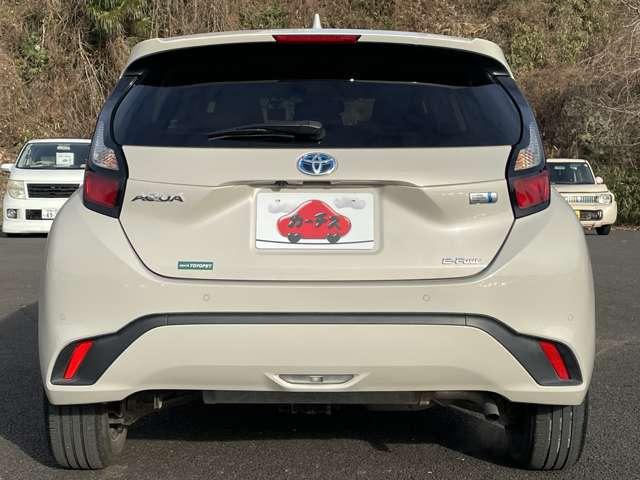 アクア １．５Ｇ　Ｅ－Ｆｏｕｒ　４ＷＤ　５　１オーナー車！４ＷＤ！セーフティセンス！純正１０．５インチナビ＆ＢＴ＆バックカメラ！ＬＥＤヘッドライト！オートライト！ビルトインＥＴＣ！スマートエントリー／スタートシステム！ナノイー！禁煙車！（9枚目）