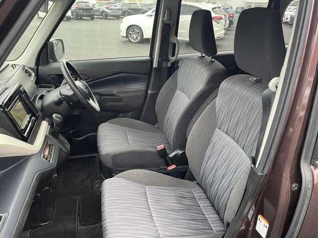 ソリオ １．２Ｇ　５名　セーフティサポート！カロッツェリアナビ＆ＤＶＤ＆ＢＴ＆バックカメラ！パワースライドドア！オートライト！社外ＥＴＣ！キーレスプッシュスタートシステム！（25枚目）