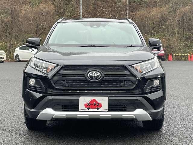 ＲＡＶ４ ２．０アドベンチャー　４ＷＤ（５名）　セーフティセンス！ブラック合皮スポーティシート！運転席パワーシート！純正ナビ＆フルセグＴＶ＆ＢＴ＆バックカメラ！ＬＥＤヘッドライト！オートライト！純正アルミ！ビルトインＥＴＣ！スマ（7枚目）