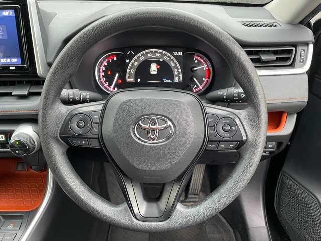 ＲＡＶ４ ２．０アドベンチャー　４ＷＤ（５名）　セーフティセンス！ブラック合皮スポーティシート！運転席パワーシート！純正ナビ＆フルセグＴＶ＆ＢＴ＆バックカメラ！ＬＥＤヘッドライト！オートライト！純正アルミ！ビルトインＥＴＣ！スマ（38枚目）