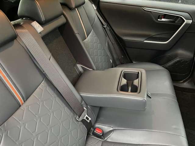 ＲＡＶ４ ２．０アドベンチャー　４ＷＤ（５名）　セーフティセンス！ブラック合皮スポーティシート！運転席パワーシート！純正ナビ＆フルセグＴＶ＆ＢＴ＆バックカメラ！ＬＥＤヘッドライト！オートライト！純正アルミ！ビルトインＥＴＣ！スマ（60枚目）