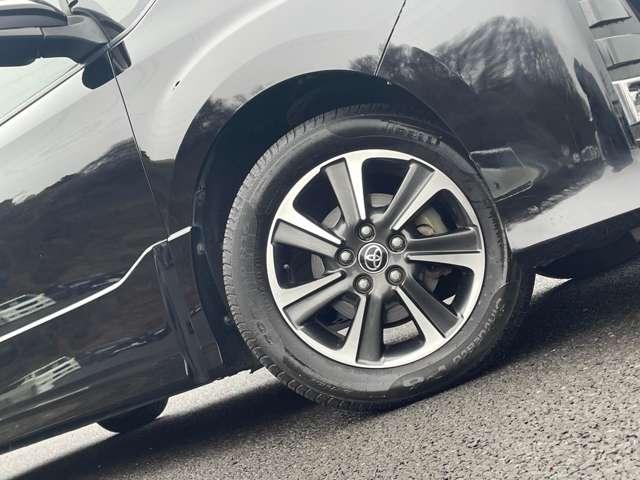 ノア ２．０Ｓｉ　ＷｘＢＩＩ　７名　アイドリングストップ！セーフティセンス！純正ナビ＆フルセグＴＶ＆ＢＴ＆バックカメラ！両側パワースライドドア！ＬＥＤヘッドライト！オートライト！純正アルミ！半革シート！ビルトインＥＴ（14枚目）