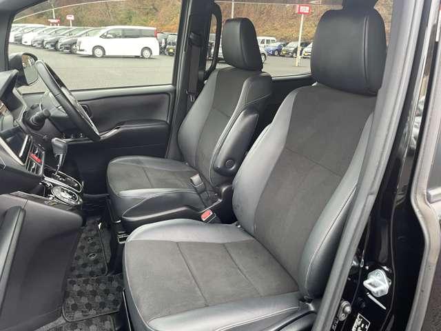 ノア ２．０Ｓｉ　ＷｘＢＩＩ　７名　アイドリングストップ！セーフティセンス！純正ナビ＆フルセグＴＶ＆ＢＴ＆バックカメラ！両側パワースライドドア！ＬＥＤヘッドライト！オートライト！純正アルミ！半革シート！ビルトインＥＴ（26枚目）