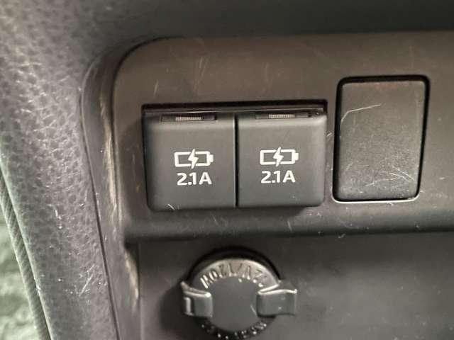 ノア ２．０Ｓｉ　ＷｘＢＩＩ　７名　アイドリングストップ！セーフティセンス！純正ナビ＆フルセグＴＶ＆ＢＴ＆バックカメラ！両側パワースライドドア！ＬＥＤヘッドライト！オートライト！純正アルミ！半革シート！ビルトインＥＴ（46枚目）