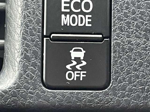 ノア ２．０Ｓｉ　ＷｘＢＩＩ　７名　アイドリングストップ！セーフティセンス！純正ナビ＆フルセグＴＶ＆ＢＴ＆バックカメラ！両側パワースライドドア！ＬＥＤヘッドライト！オートライト！純正アルミ！半革シート！ビルトインＥＴ（48枚目）