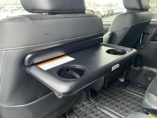 ノア ２．０Ｓｉ　ＷｘＢＩＩ　７名　アイドリングストップ！セーフティセンス！純正ナビ＆フルセグＴＶ＆ＢＴ＆バックカメラ！両側パワースライドドア！ＬＥＤヘッドライト！オートライト！純正アルミ！半革シート！ビルトインＥＴ（59枚目）