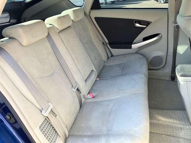 プリウス Ｇ　クルーズコントロール！純正ナビ／フルセグＴＶ／バックカメラ！ＥＴＣ！スマートキー！禁煙車！（21枚目）