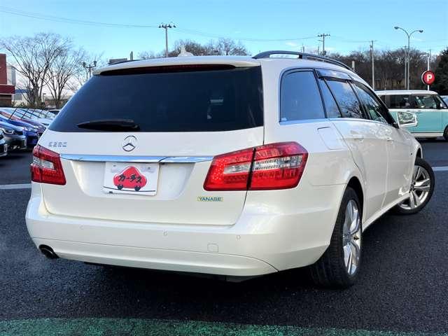 Ｅクラスステーションワゴン Ｅ２５０ブルーエフィシェンシーステーションワゴン　クルーズコントロール！コーナーセンサー！純正ナビ／フルセグＴＶ／バックカメラ！ＬＥＤヘッドライト！ＥＴＣ！パワーバックドア！シートヒーター！メモリー付パワーシート！ルーフレール！合皮シート！禁煙車！（6枚目）