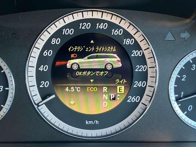 Ｅクラスステーションワゴン Ｅ２５０ブルーエフィシェンシーステーションワゴン　クルーズコントロール！コーナーセンサー！純正ナビ／フルセグＴＶ／バックカメラ！ＬＥＤヘッドライト！ＥＴＣ！パワーバックドア！シートヒーター！メモリー付パワーシート！ルーフレール！合皮シート！禁煙車！（46枚目）