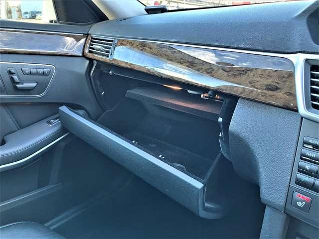 Ｅクラスステーションワゴン Ｅ２５０ブルーエフィシェンシーステーションワゴン　クルーズコントロール！コーナーセンサー！純正ナビ／フルセグＴＶ／バックカメラ！ＬＥＤヘッドライト！ＥＴＣ！パワーバックドア！シートヒーター！メモリー付パワーシート！ルーフレール！合皮シート！禁煙車！（55枚目）