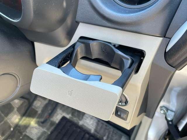 �O�Ȃ̃h�����N�z���_�[�͎g���₷���ʒu�ɑ�������Ă��܂��I