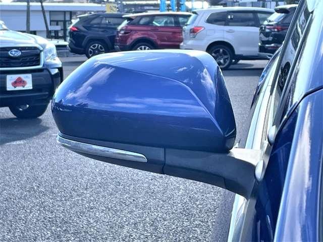 プリウス １．８Ｓツーリングセレクション　Ｅ－Ｆｏｕｒ　４ＷＤ　５名　トヨタセーフティセンスＰ！社外ナビ／フルセグＴＶ／バックカメラ！オートライト！ＥＴＣ！スマートキー！合皮シート！（16枚目）