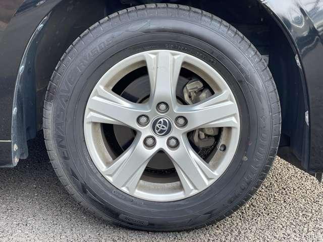 アルファード ２．５Ｘ　プリクラッシュセーフティシステム／レーダークルコン！純正ナビ＆フルセグＴＶ＆ＢＴ＆バックカメラ！フリップダウンモニター！両側パワースライドドア！ＬＥＤヘッドライト！オートライト！純正アルミ！禁煙車！（11枚目）