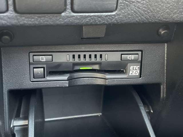 アルファード ２．５Ｘ　プリクラッシュセーフティシステム／レーダークルコン！純正ナビ＆フルセグＴＶ＆ＢＴ＆バックカメラ！フリップダウンモニター！両側パワースライドドア！ＬＥＤヘッドライト！オートライト！純正アルミ！禁煙車！（34枚目）