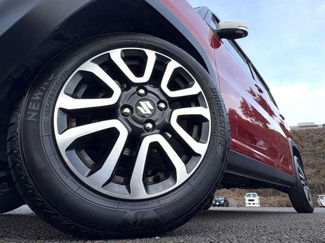 ハスラー JスタイルIIターボ ホワイトルーフ!アイドリングストップ!デュアルカメラブレーキサポート!純正ナビ&フルセグTV&DVD&BT!全方位モニター!HIDヘッドライト!オートライト!純正アルミ!シートヒーター!禁煙車!(11枚目)